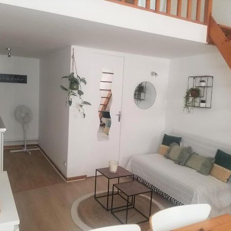 Duplex à la gare du Mans Acomodação com café da manhã Le Mans Exterior foto