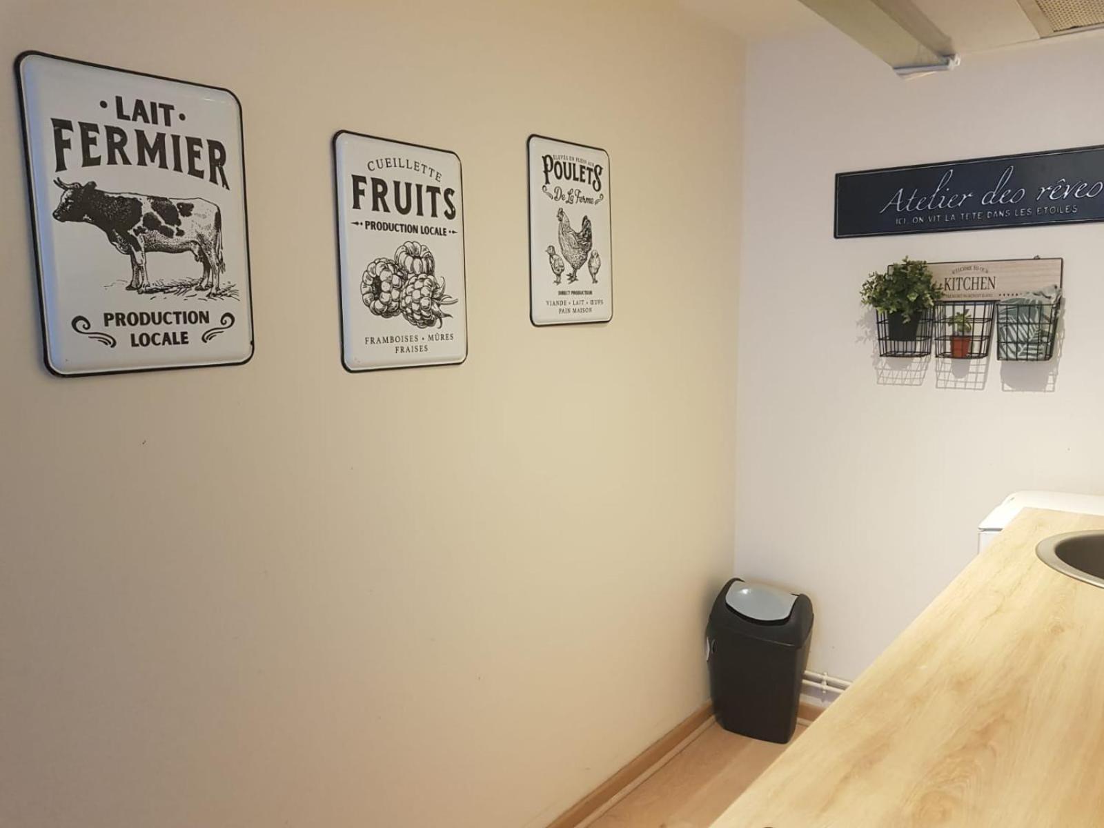 Duplex à la gare du Mans Acomodação com café da manhã Le Mans Quarto foto